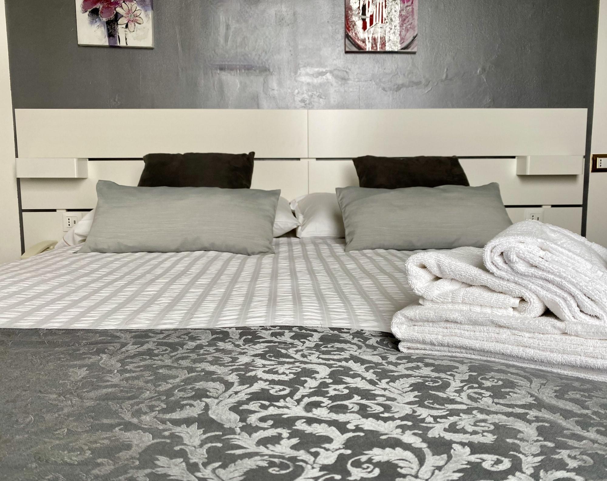 Hotel Paradiso Como 브루나테 외부 사진