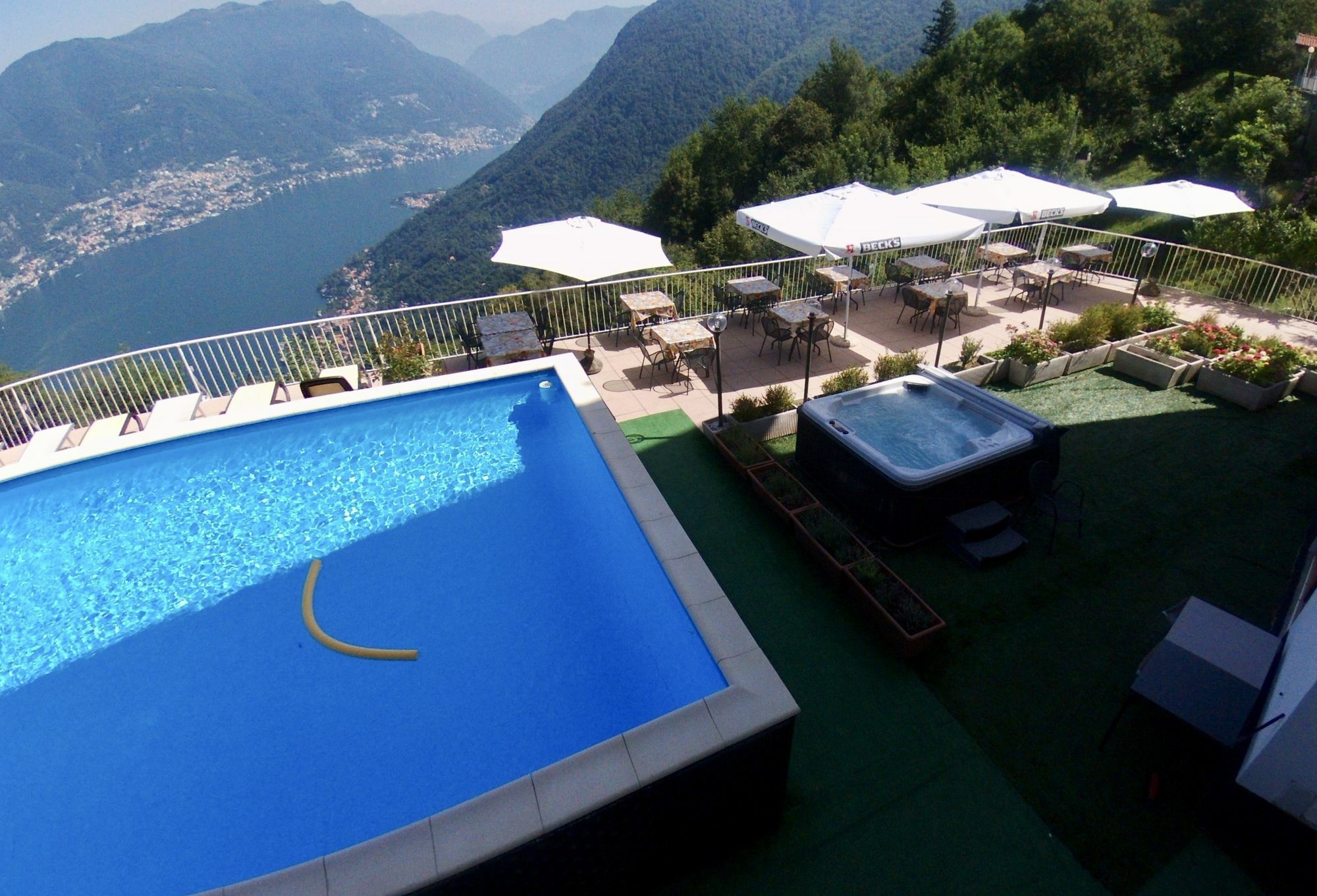 Hotel Paradiso Como 브루나테 외부 사진